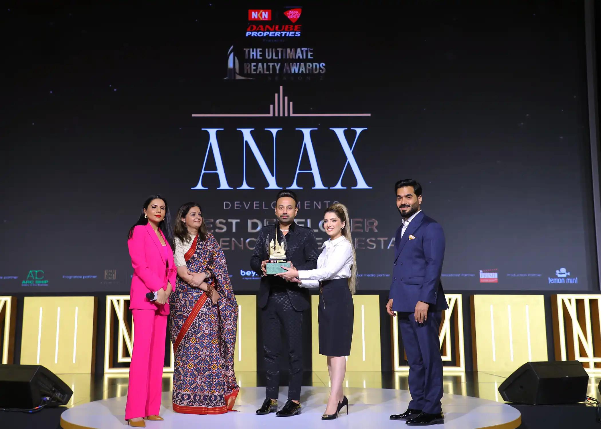 Satish Sanpal's Real Estate Excellence Shines as ANAX Developments Wins Best Developer Award